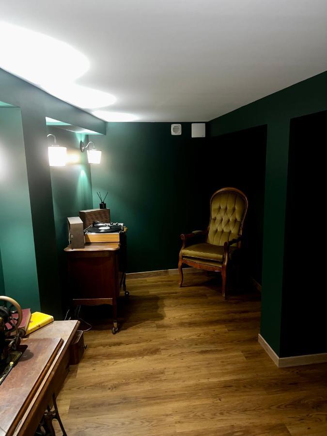 Le Secret D'Adam Apartment Rouen Bagian luar foto