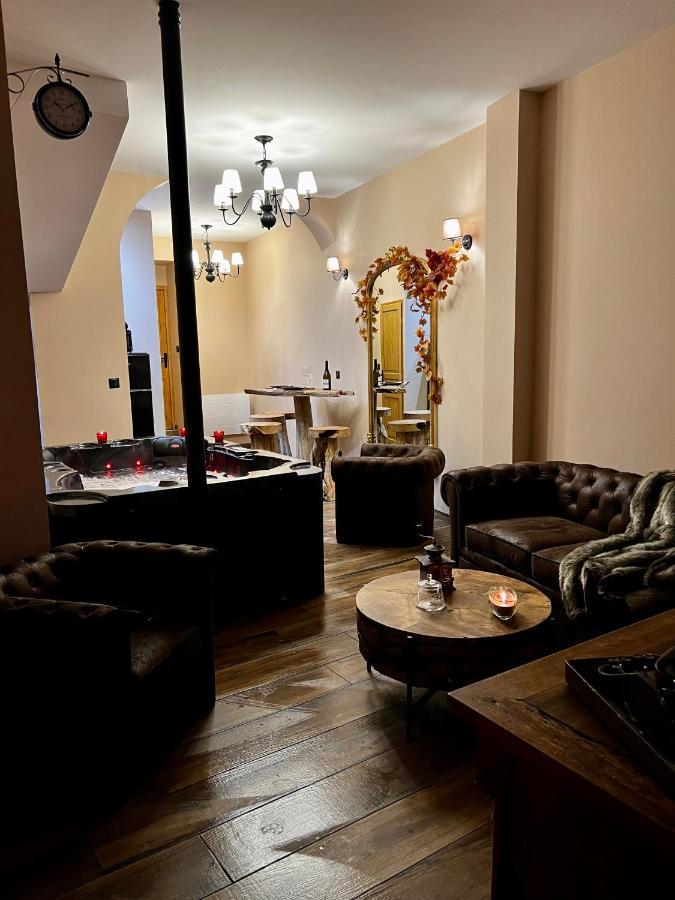 Le Secret D'Adam Apartment Rouen Bagian luar foto