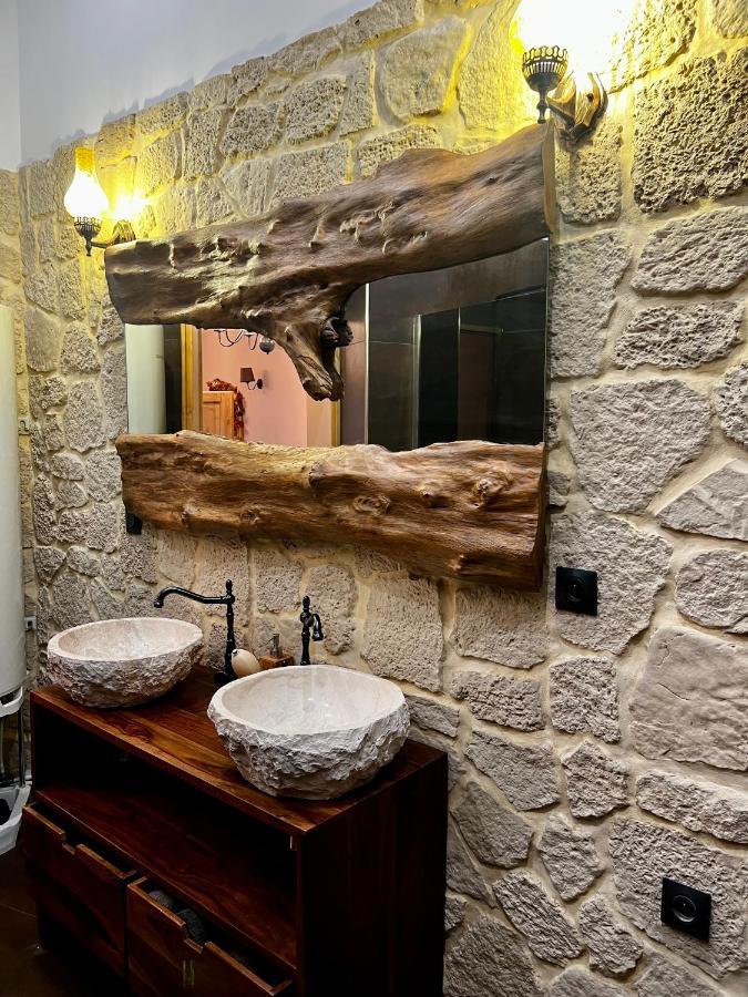 Le Secret D'Adam Apartment Rouen Bagian luar foto