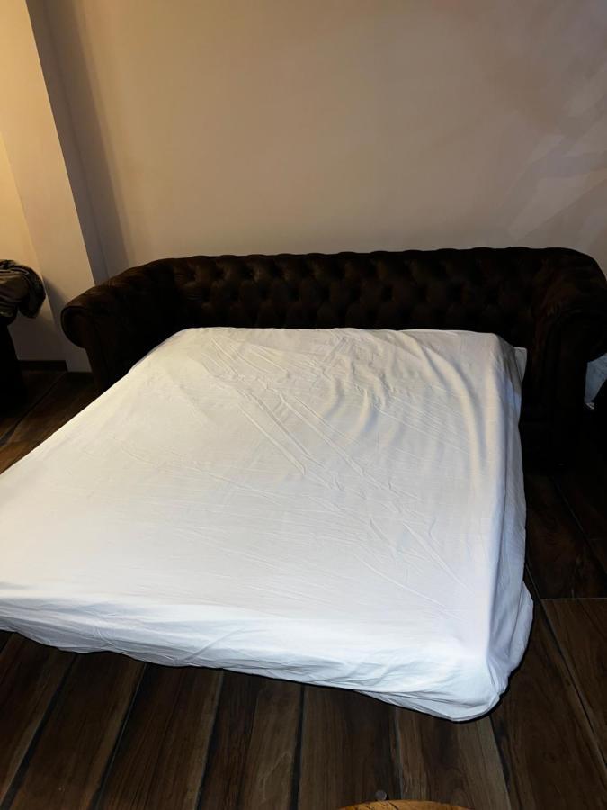 Le Secret D'Adam Apartment Rouen Bagian luar foto